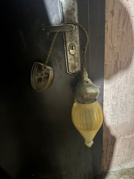 Продам люстры и плафоны не дорого!