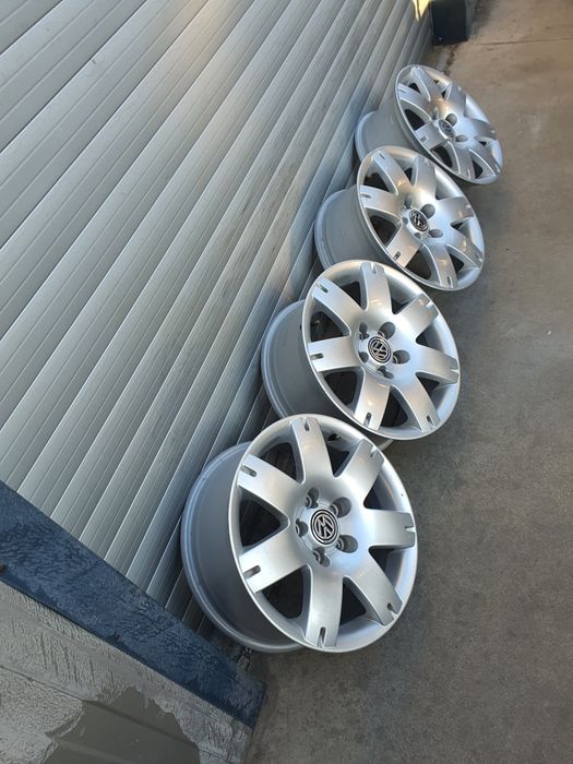 jante Vw pasat originale pe 16 Allroad Fourmotion