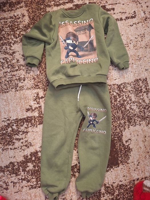 Сет Детски блузи 128, ризи ръкавици като нови