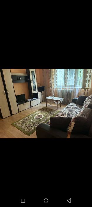 Apartament de închiriat