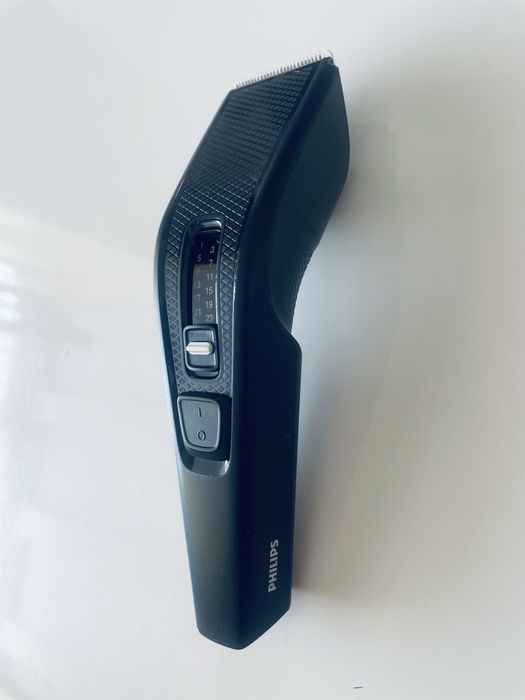 машинка за подстигване Philips HC 3510/15 с регулируеми приставки