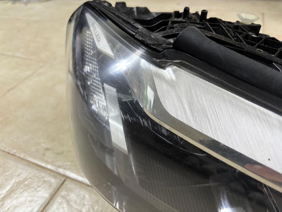 Far dreapta bmw g30 lci facelift full led 5A26FA4-01