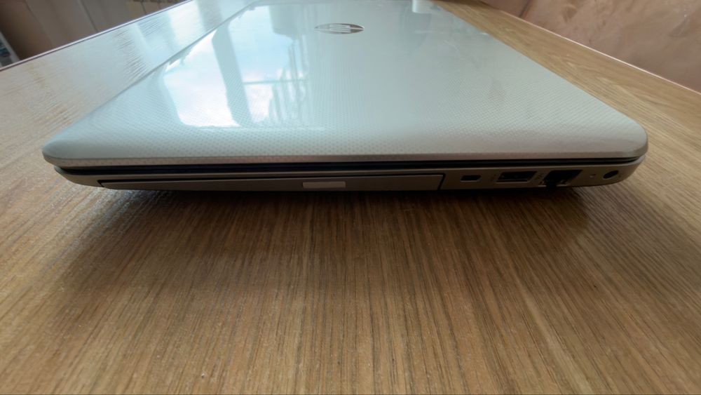 Ноутбук HP Pavilion15 Notebook PC