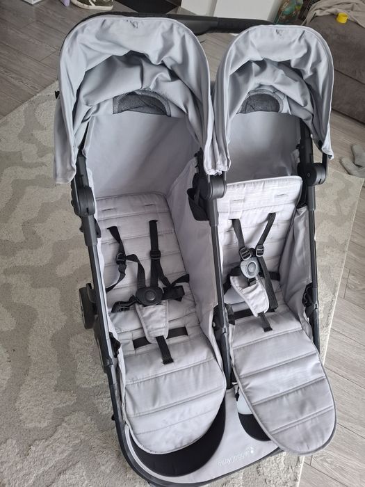 Căruț gemeni baby jogger mini