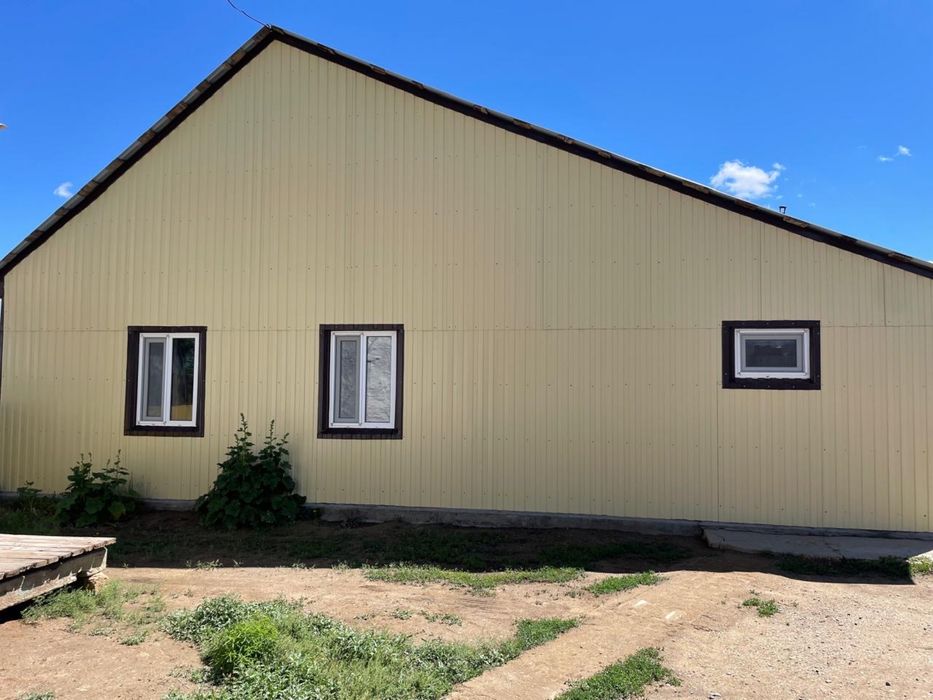Уй сатылады. 120м2.