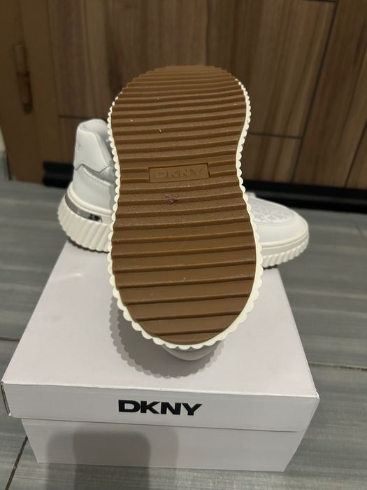 DKNY Lissa Platform Sneakers 36 номер