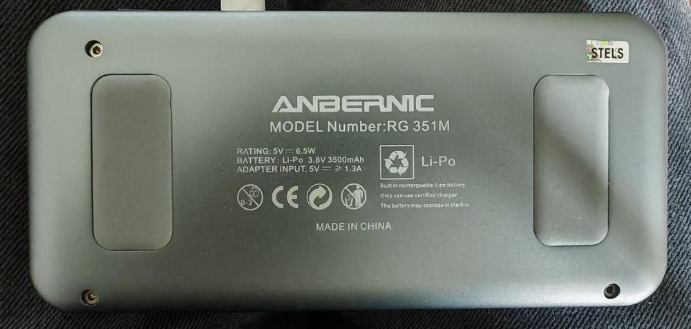 Anbernic RG351M конзола