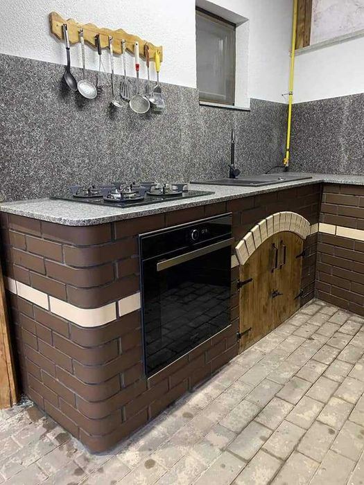 Cărămidă aparenta maro de zidărie - fațade, garduri, zidării aparente