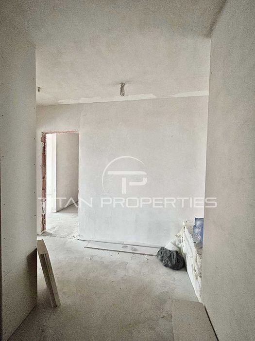 Продава се Тристаен апартамент в Пловдив, Христо Смирненски - 134 кв.м за 1963 €/кв.м - Снимка #8