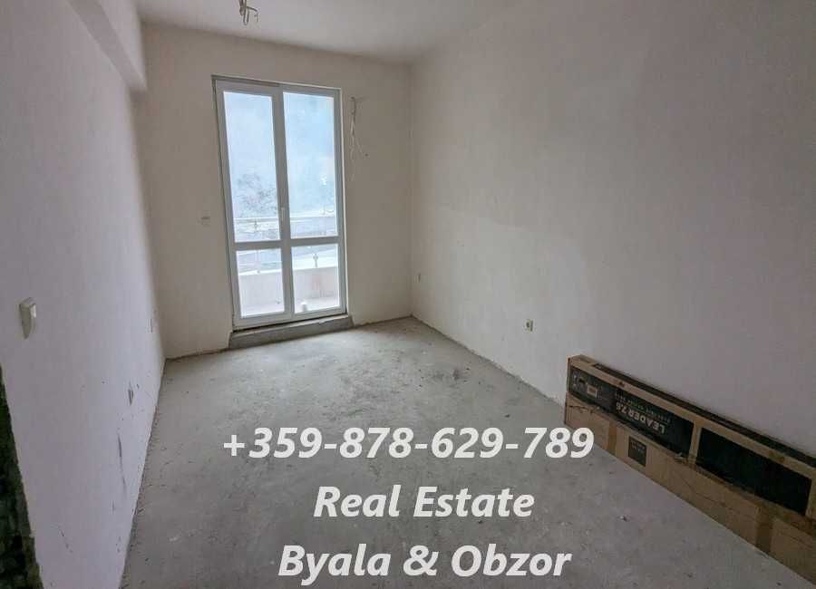 Двустаен апартамент в нова жилищна сграда в гр.Бяла