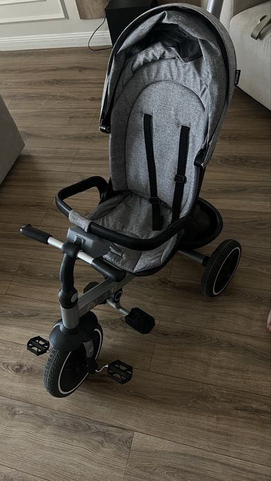 Продам трехколесный велосипед prego
