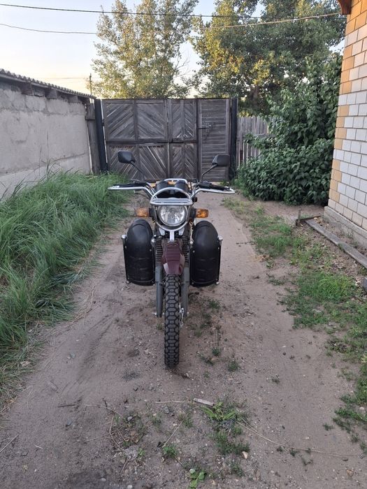Продам мотоцыкл 150 кубов.