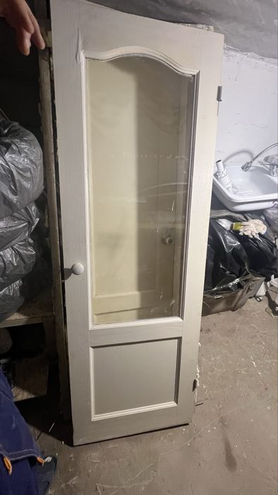 Продам межкомнатные двери