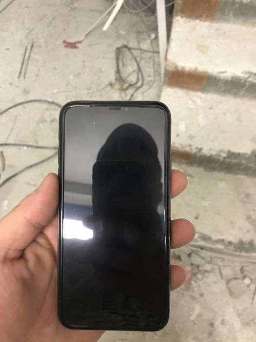 iPhone Xs, Space Gray, 64gb.