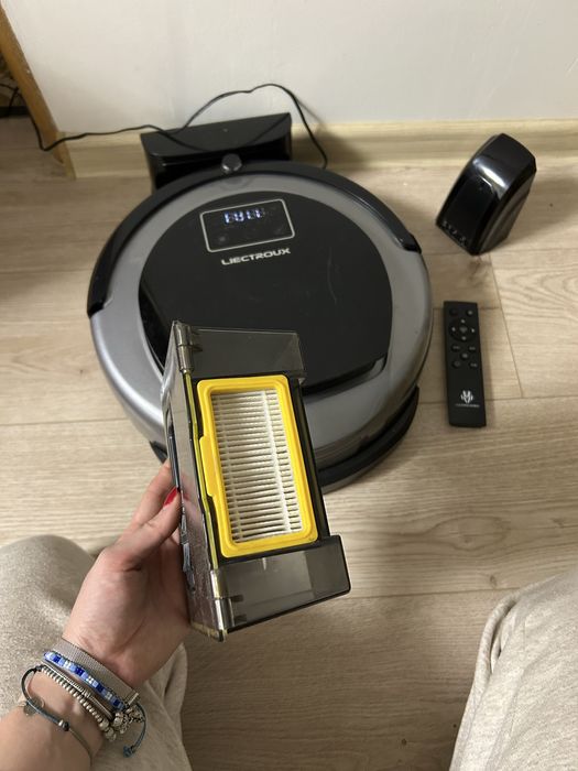 Liectroux B6009 Robot de aspirare si spalare cu filtru HEPA