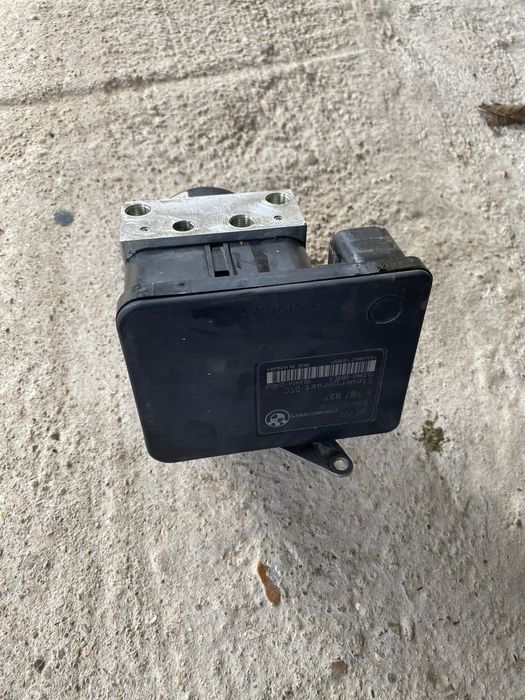 АБС модул ABS BMW e90,e91 бмв е90,е91,е92 318d,320d,320i,330d,335d