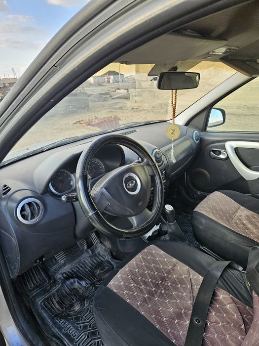 Продам Лада ларгус