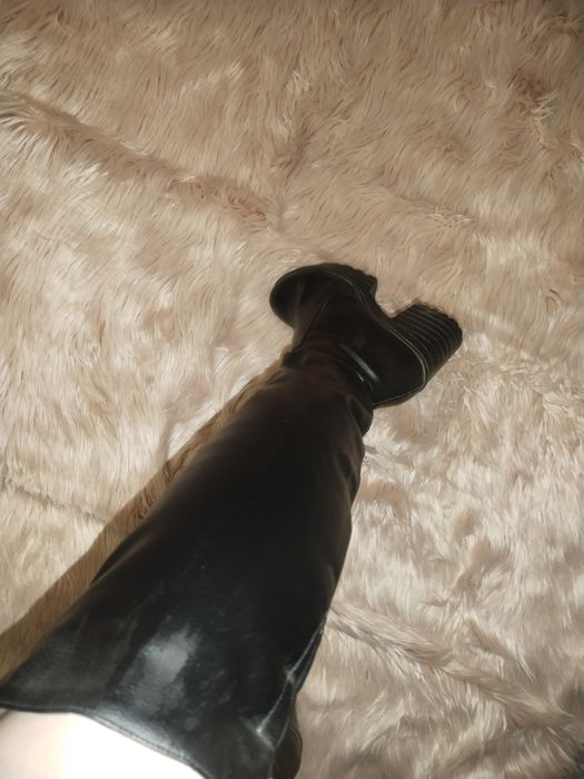 Продам Сапоги до Кален