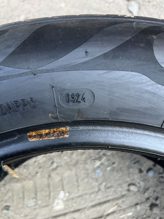 Продам резину пара 215/60/16