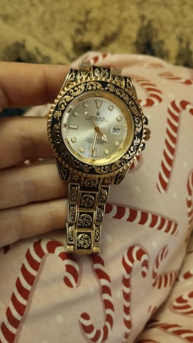 Часы Ролекс от батарейки