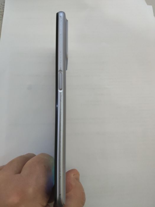 Продам телефон Realme C31