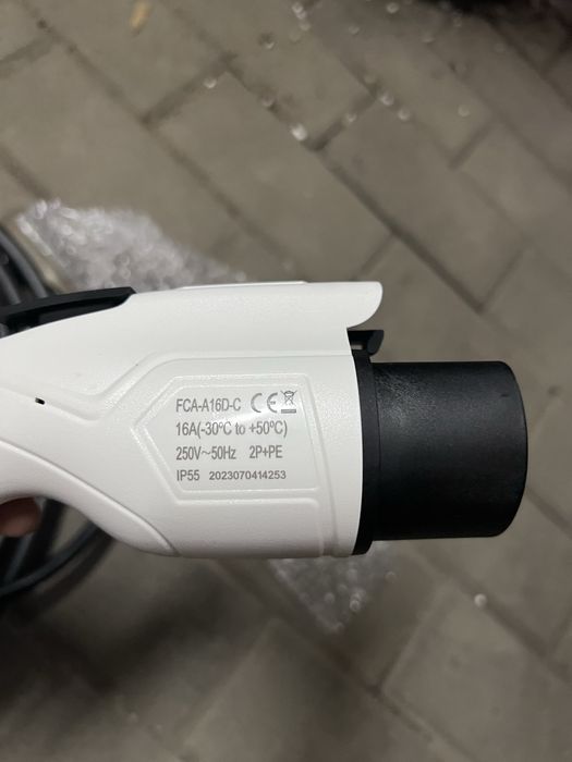 Продам зарядку 220w GBT срочно