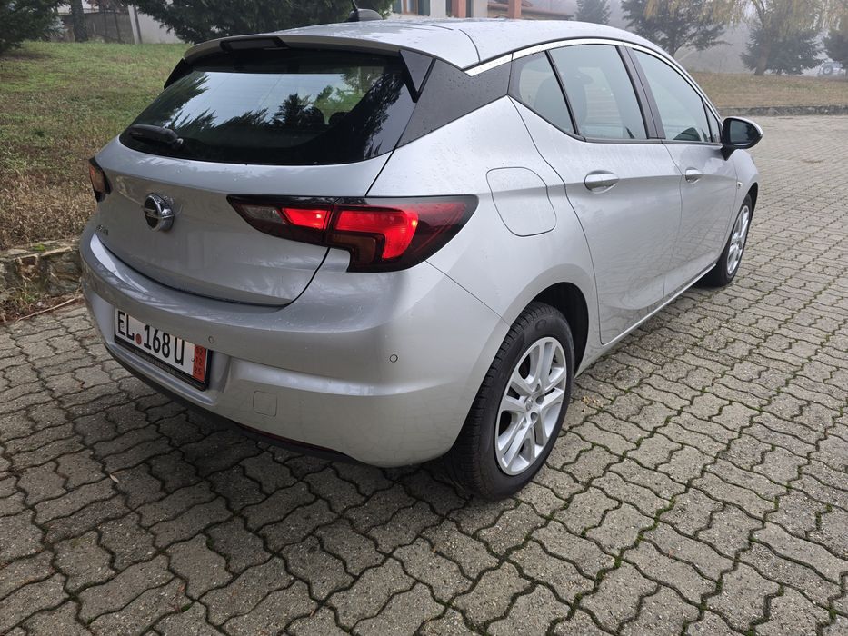 Vând Opel Astra K, an 2019, motor 1.6 Diesel