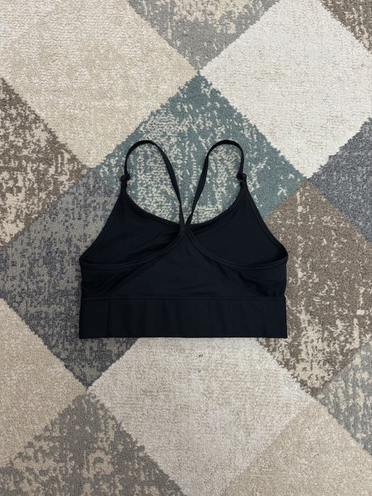 Дамско бюстие Nike