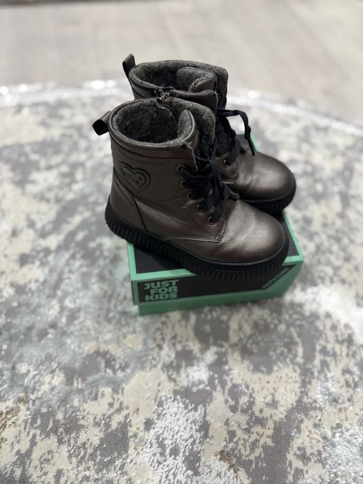 Обувь зимний и осенний