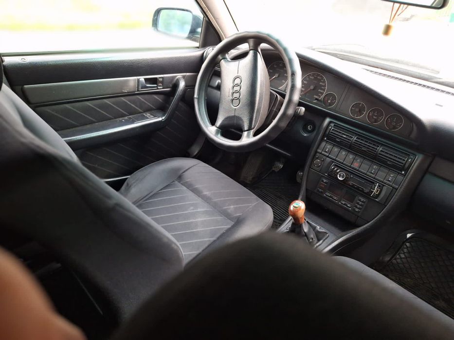 Продам Ауди А6 в хорошем состоянии