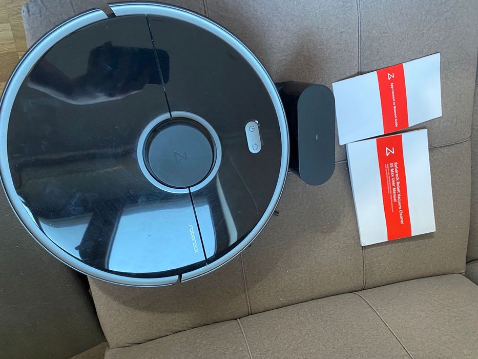 Робот-пылесос Roborock S5 Max (в отличном состоянии)