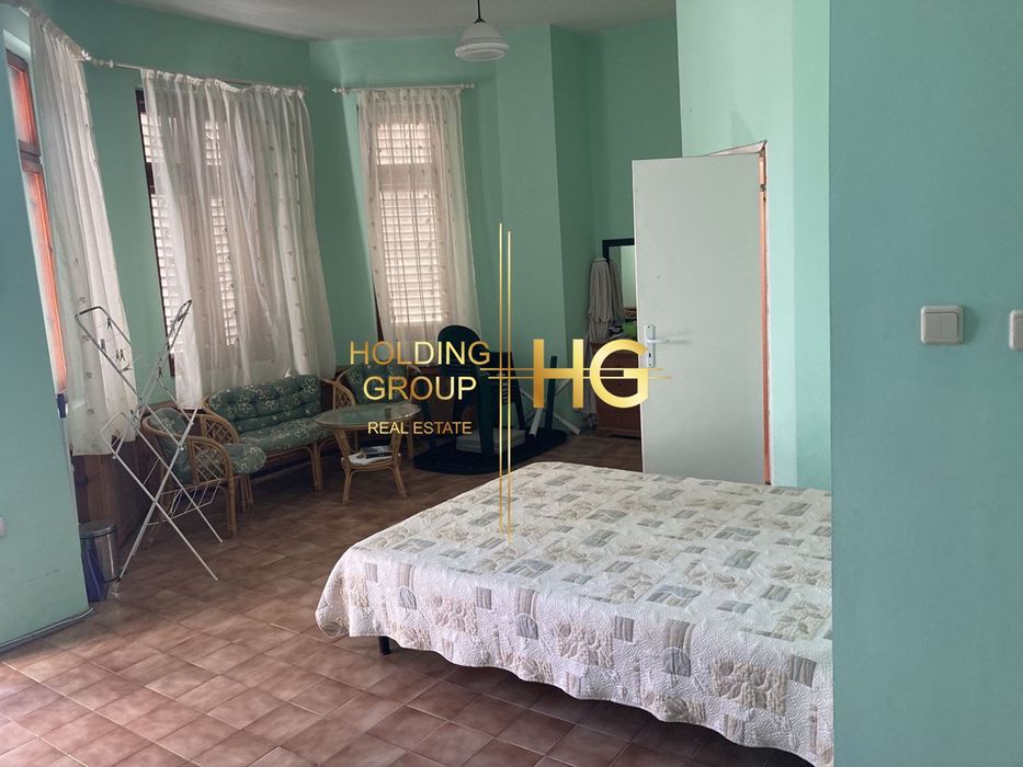 Продава се Двустаен апартамент в Варна, Морска градина - 62 кв.м за 2888 €/кв.м - Снимка #3