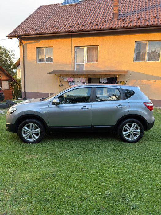 Vand Nissan Qashqai 1.6Benzina