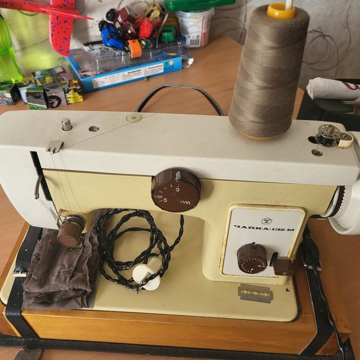 Машинка электрическая срочно