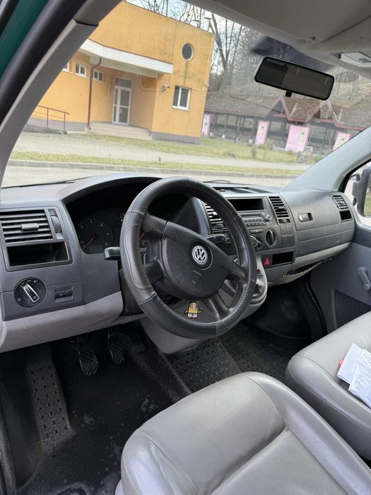 Volkswagen t5 doka