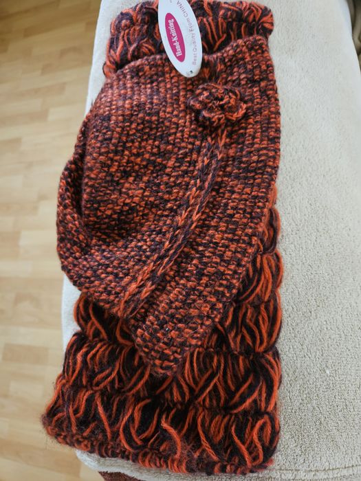 Комплект шапка и шал