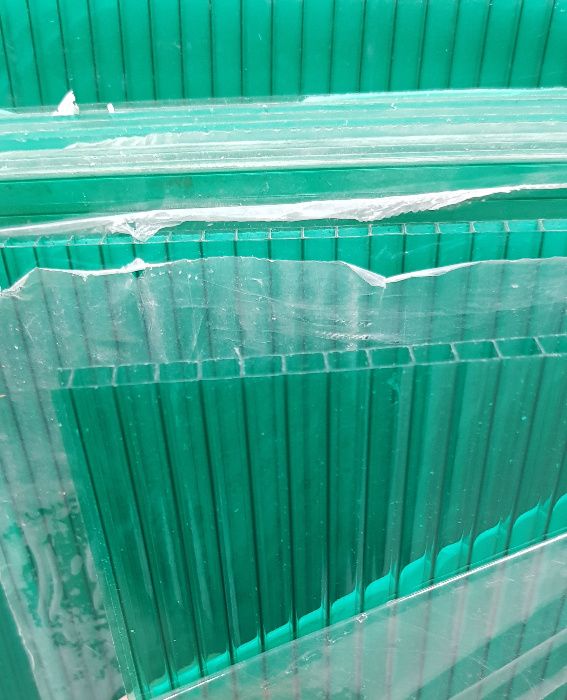 Каналчест поликарбнат + UV, цял лист или на парче, произведен в ЕС