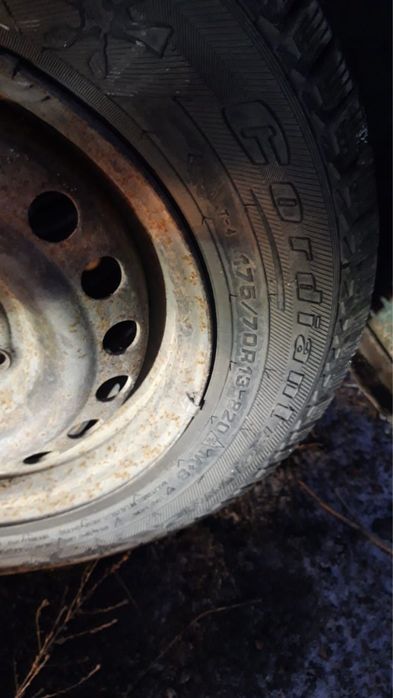 Продам абсолютно новую резину