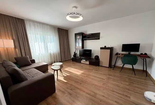 Non Stop Inchiriez Apartament in Regim Hotelier