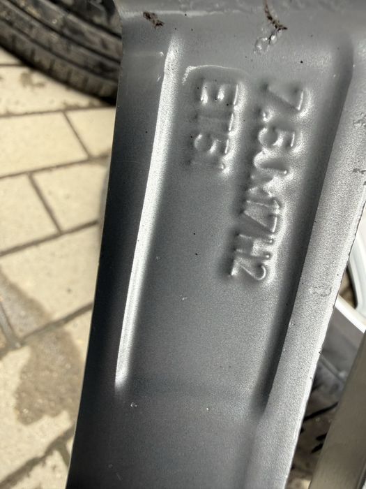 Jante Vw Golf 5 6 7 8 Touran Jetta caddy 225 45 17 continental vara 2020