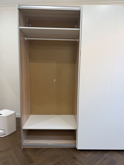 Шкаф от Ikea в идеальном состоянии