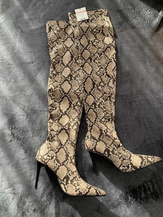 MANGO ботуши над коляното, нови