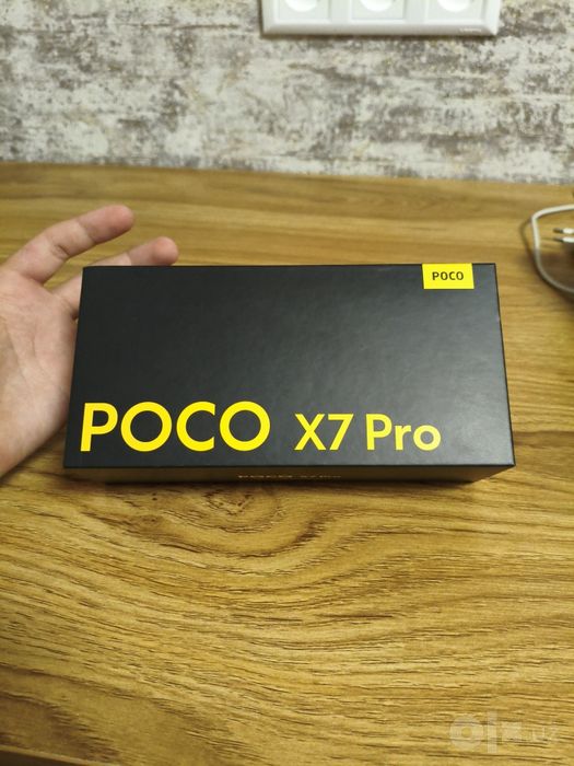 Poco x7 pro, в хорошем состоянии