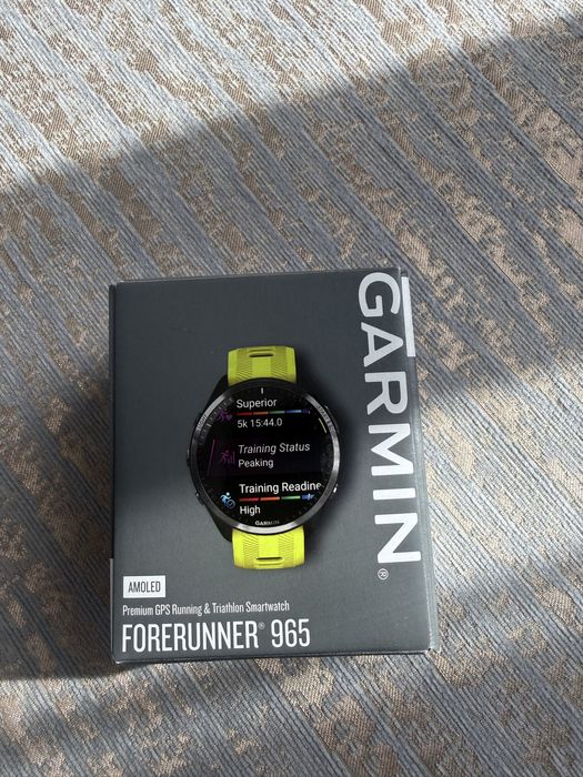 Смарт-часы Garmin Forerunner 965 черный-желтый с гарантией