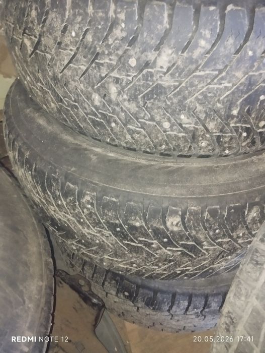 Зимние шины 265/70R16