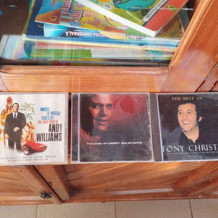 Loturi de3 cd-uri,casetofon radio cd