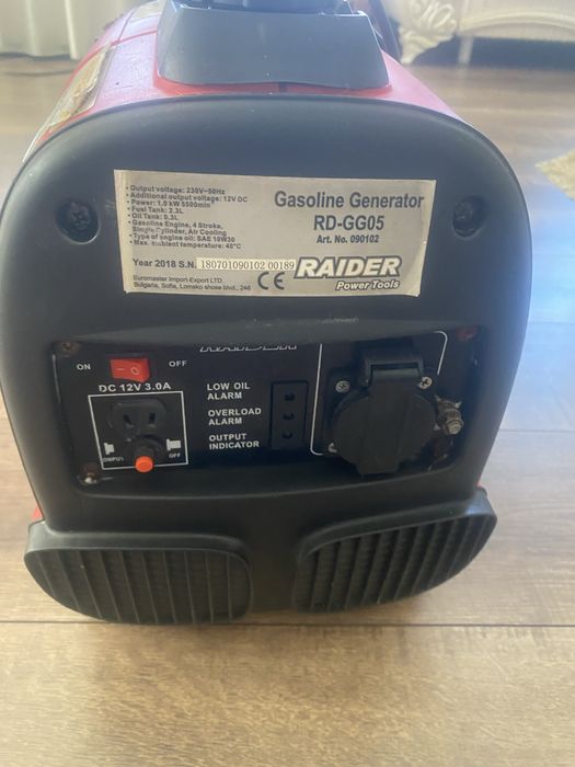 Продавам бензинов инверторен генератор Raider RD-GG05