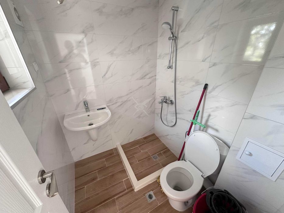 Продава се Къща в Ахелой - 179 кв.м за 1006 €/кв.м - Снимка #4