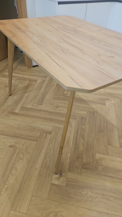 Срочно Продается стол