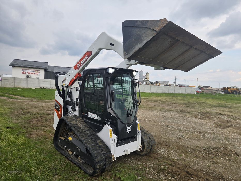 Închiriere Buldoexcavator Caterpillar 428 | Servicii Profesionale